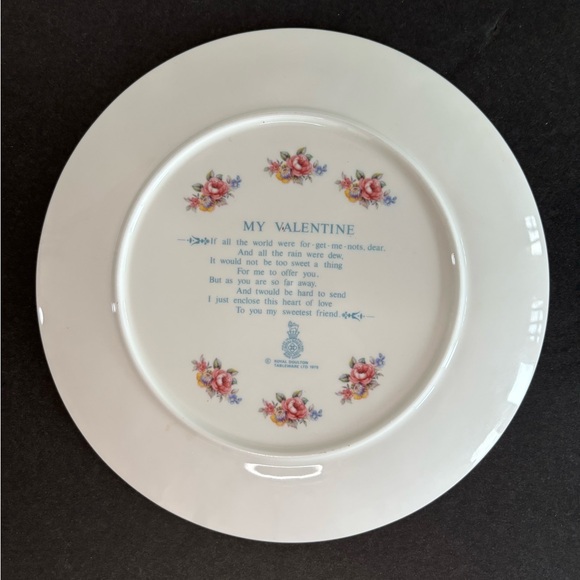 Vintage Valentine’s Day Royal Doulton 1977  Victorian  Collector Plate - Picture 4 of 7